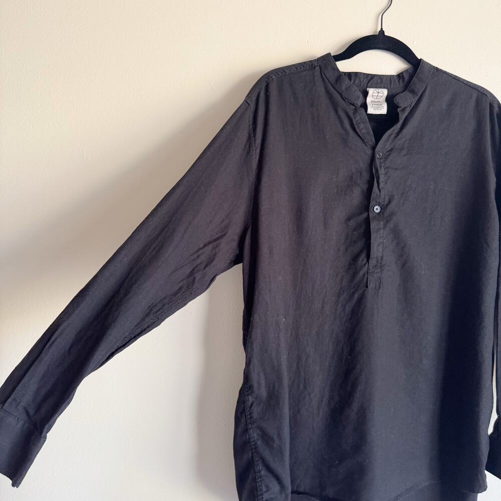 Vanone Black Easy Grunge Look Button Up Linen Top - Picture 2 of 6
